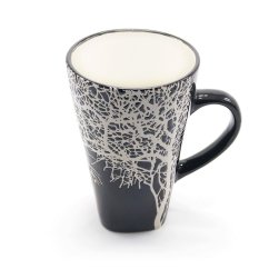 Vysoký černý hrnek Strom