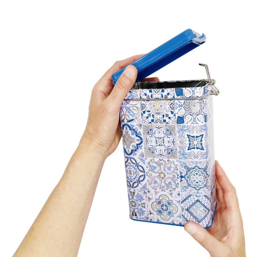 Plechová dóza Casa Decor s modrými ornamenty