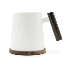 Podtácek Akai z akáciového dřeva