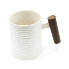 Hrnek s dřevěnou rukojetí White Relief