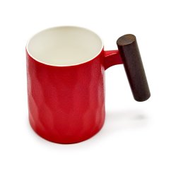 Hrnek s dřevěnou rukojetí Rouge Facette