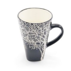 Vysoký černý hrnek Strom