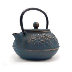 Litinová konvice Nara